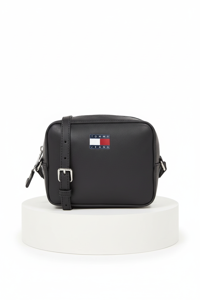 Tommy Hilfiger Women's faux-leather shoulder bag