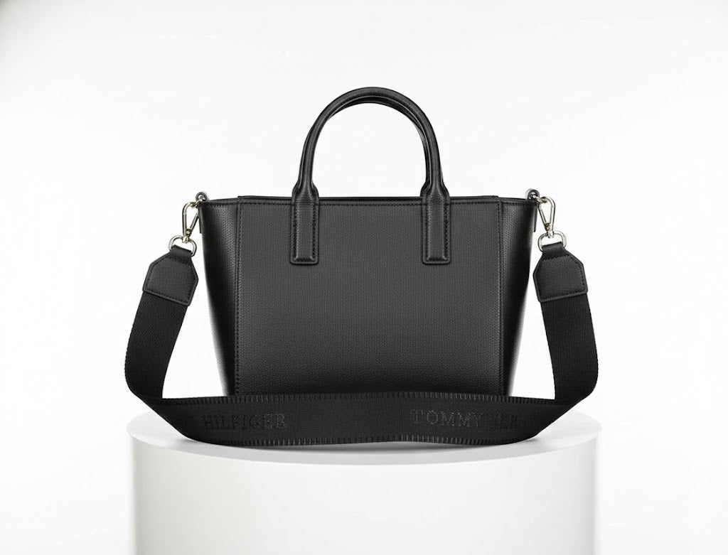 Tommy Hilfiger Handbag